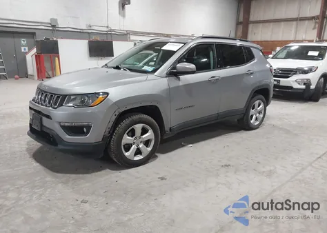 2020 Jeep Compass Latitude 4X4 z USA, uszkodzony, nr VIN 3C4NJDBB8LT165150